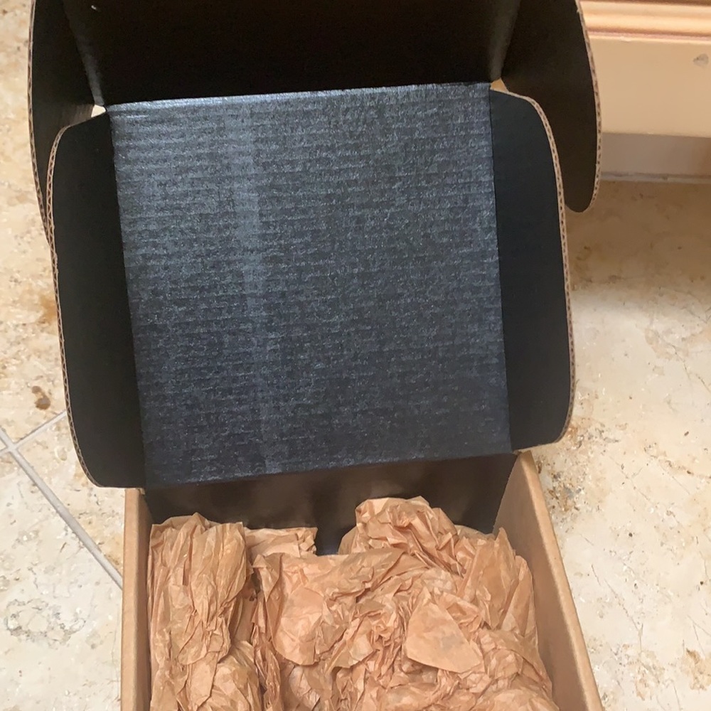 Le Labo Box - Picture 8 of 8